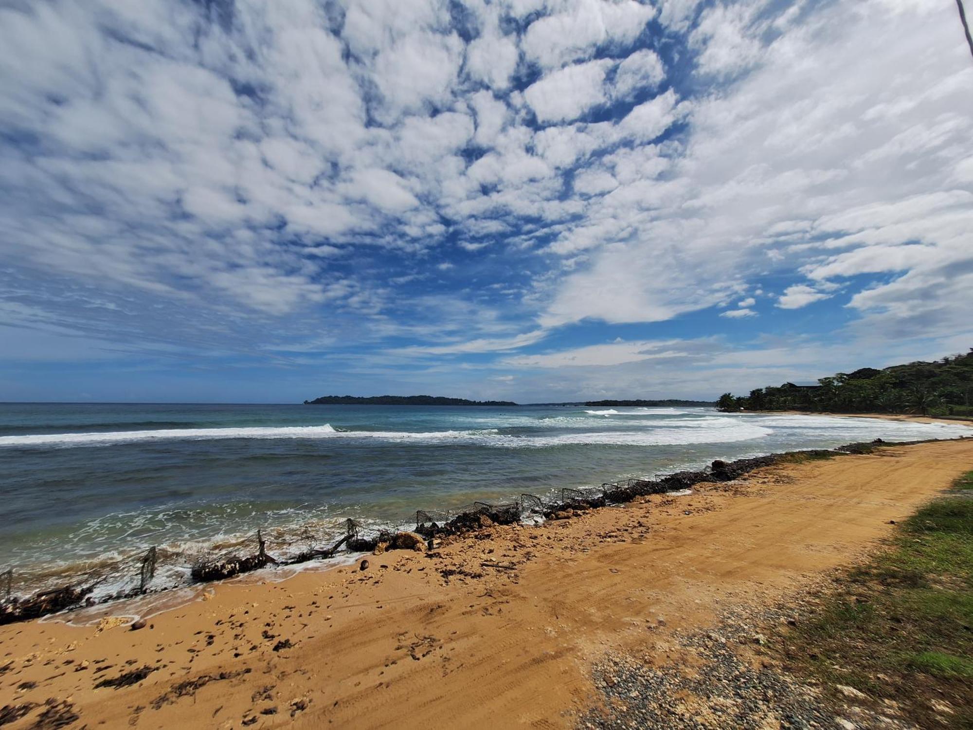 Paunch Beach Retreat Bocas Town Exterior photo